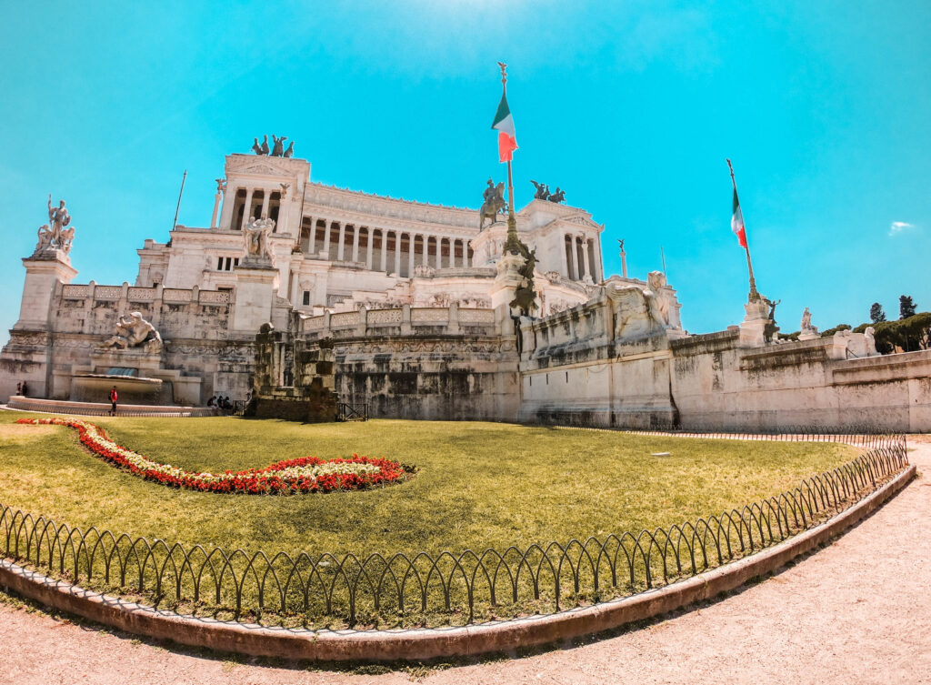 Plaza Venecia, Lugares que debes visitar en Roma, Italia. Qué ver en Roma