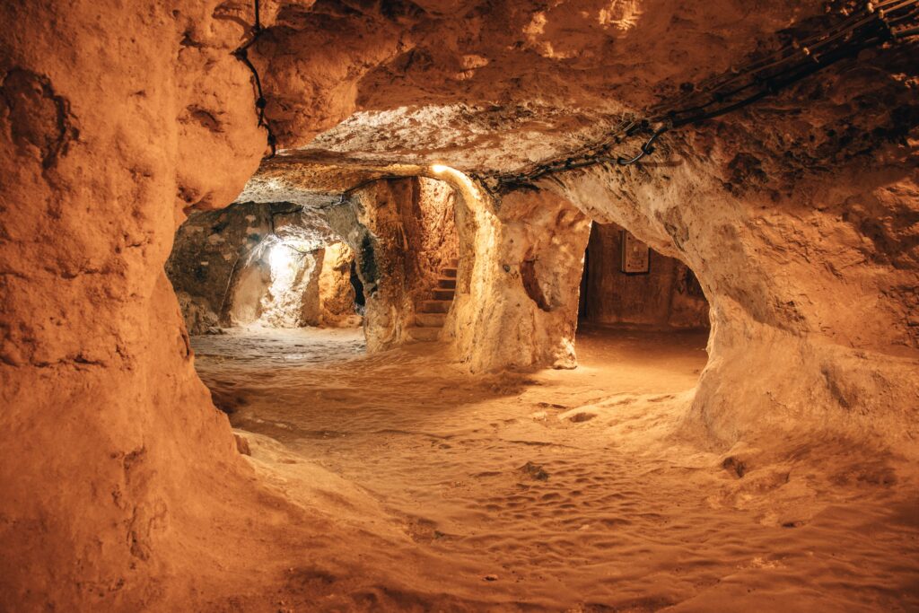 Derinkuyu Underground City en Capadocia, Turquía